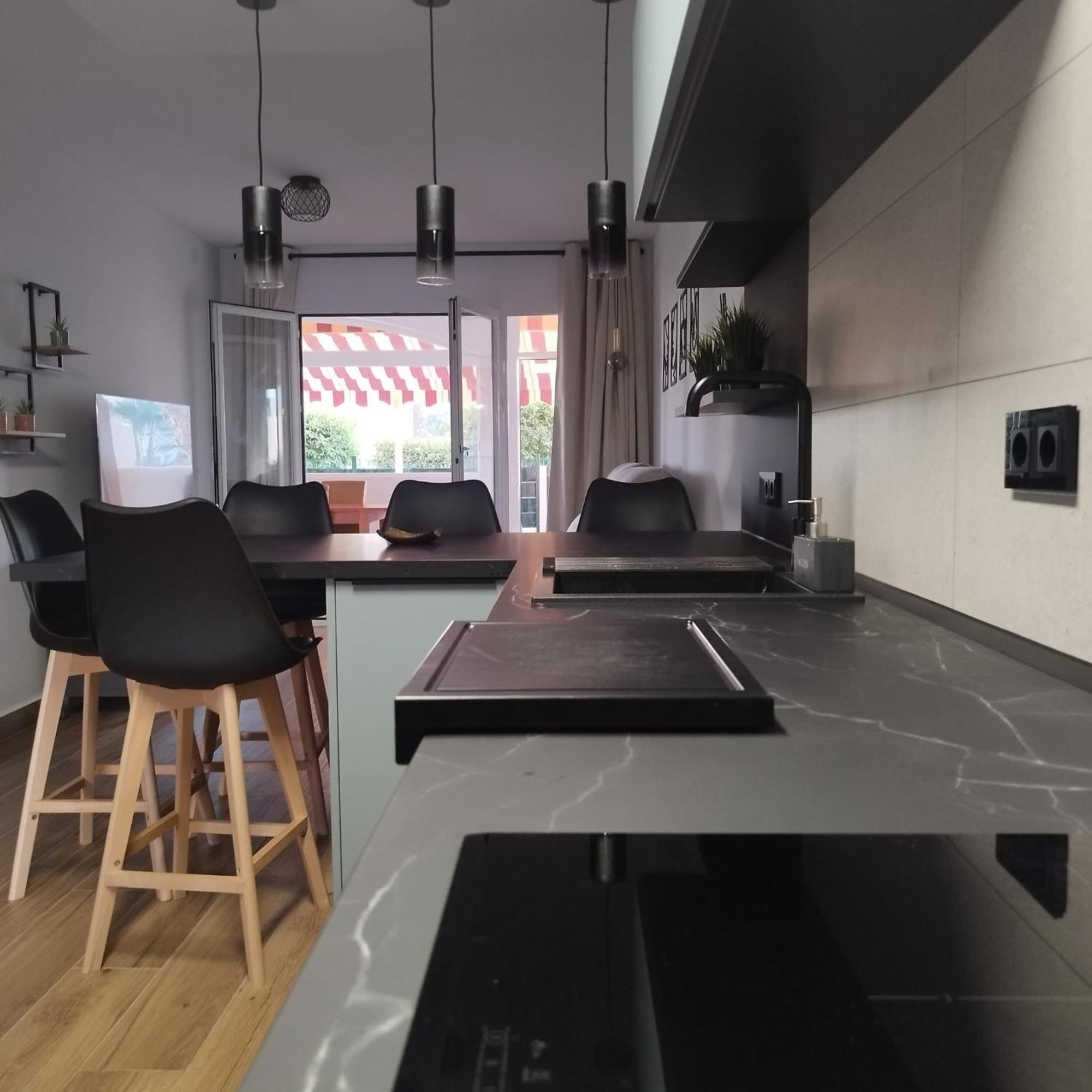 Appartement Bajo De Diseno, Piscina Privada Climatiza, 150m De La Playa Vera