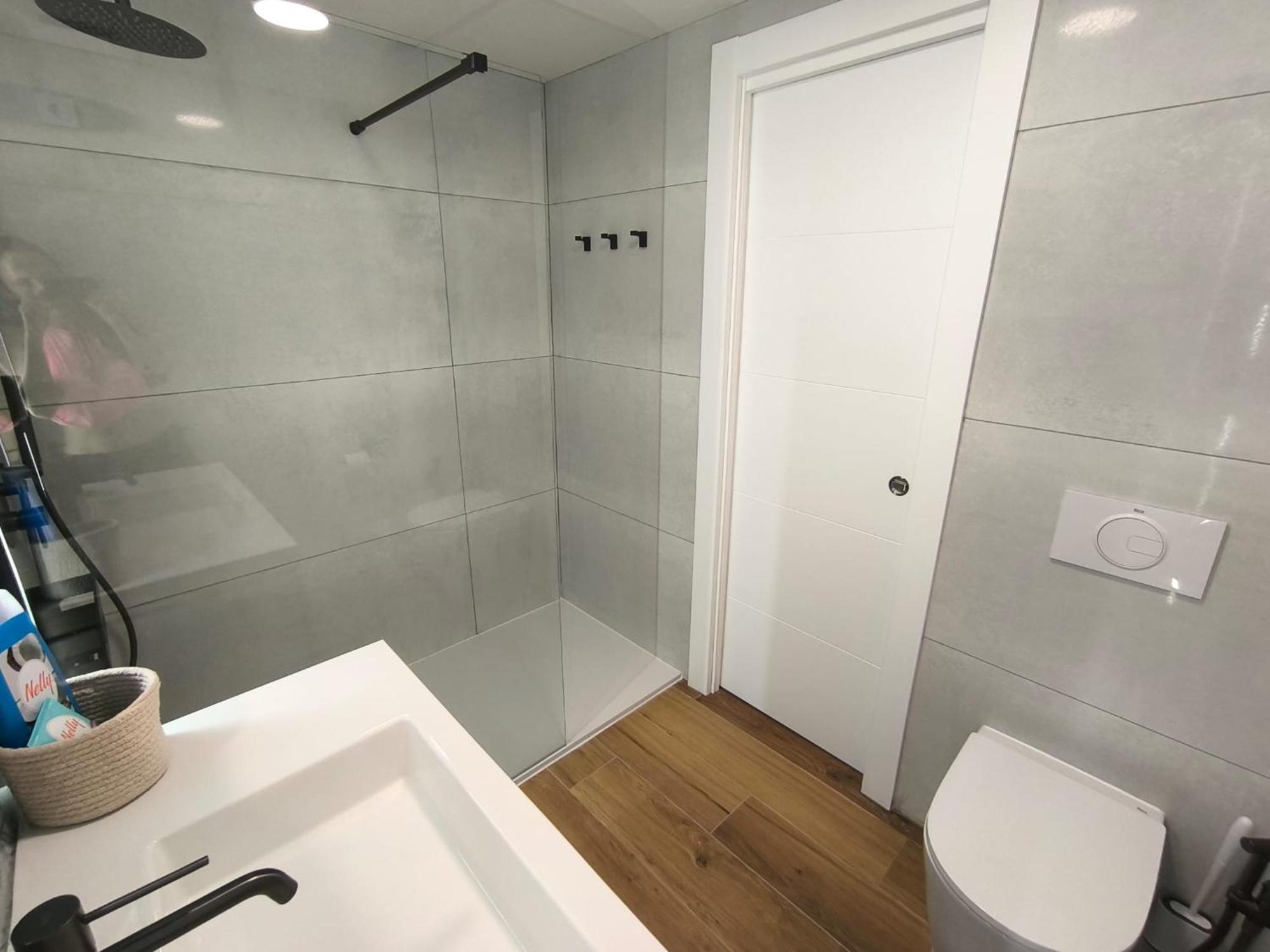Appartement Bajo De Diseno, Piscina Privada Climatiza, 150m De La Playa
