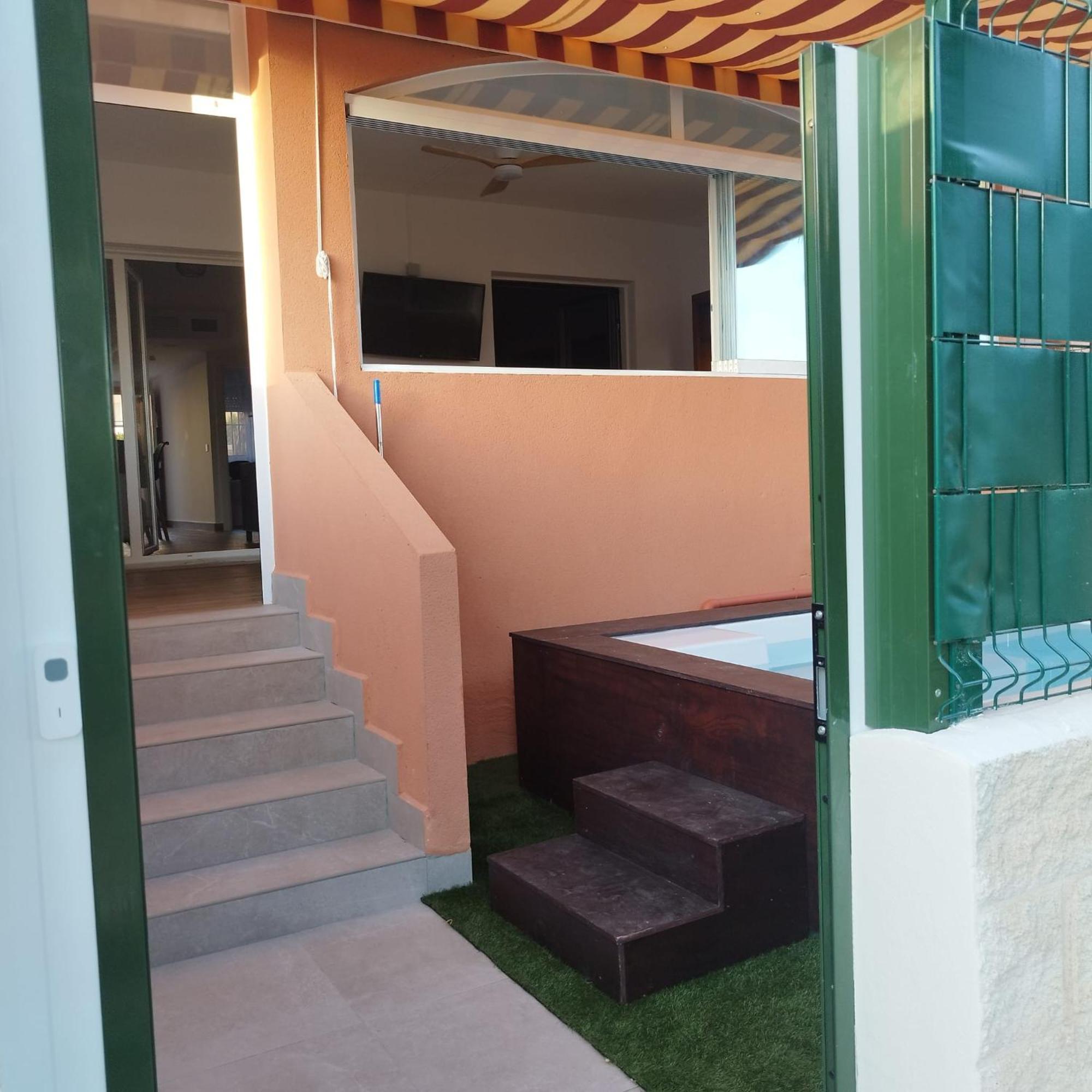 Bajo De Diseno, Piscina Privada Climatiza, 150m De La Playa Vera